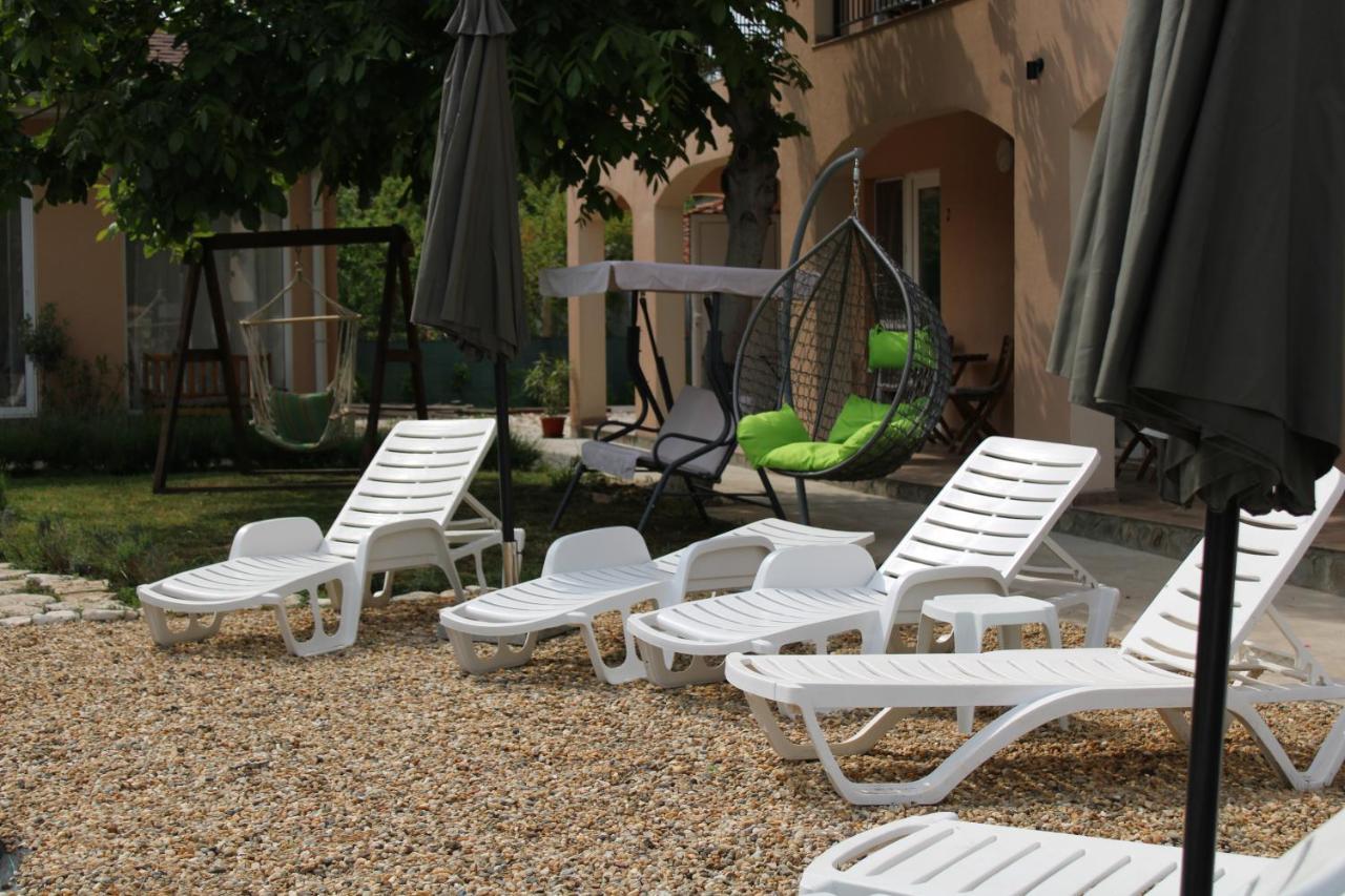 Къща За Гости Крапец Exterior foto